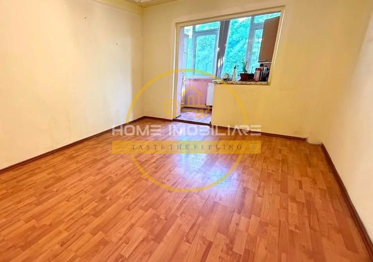 Etaj 2-Apartament-2Camere Decomandat 56mp-Nicolina PIZZA NICO! - Poză 1