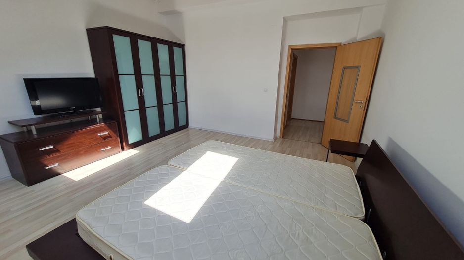 Apartament cu 3 camere de închiriat în zona Odobescu - Poză 4