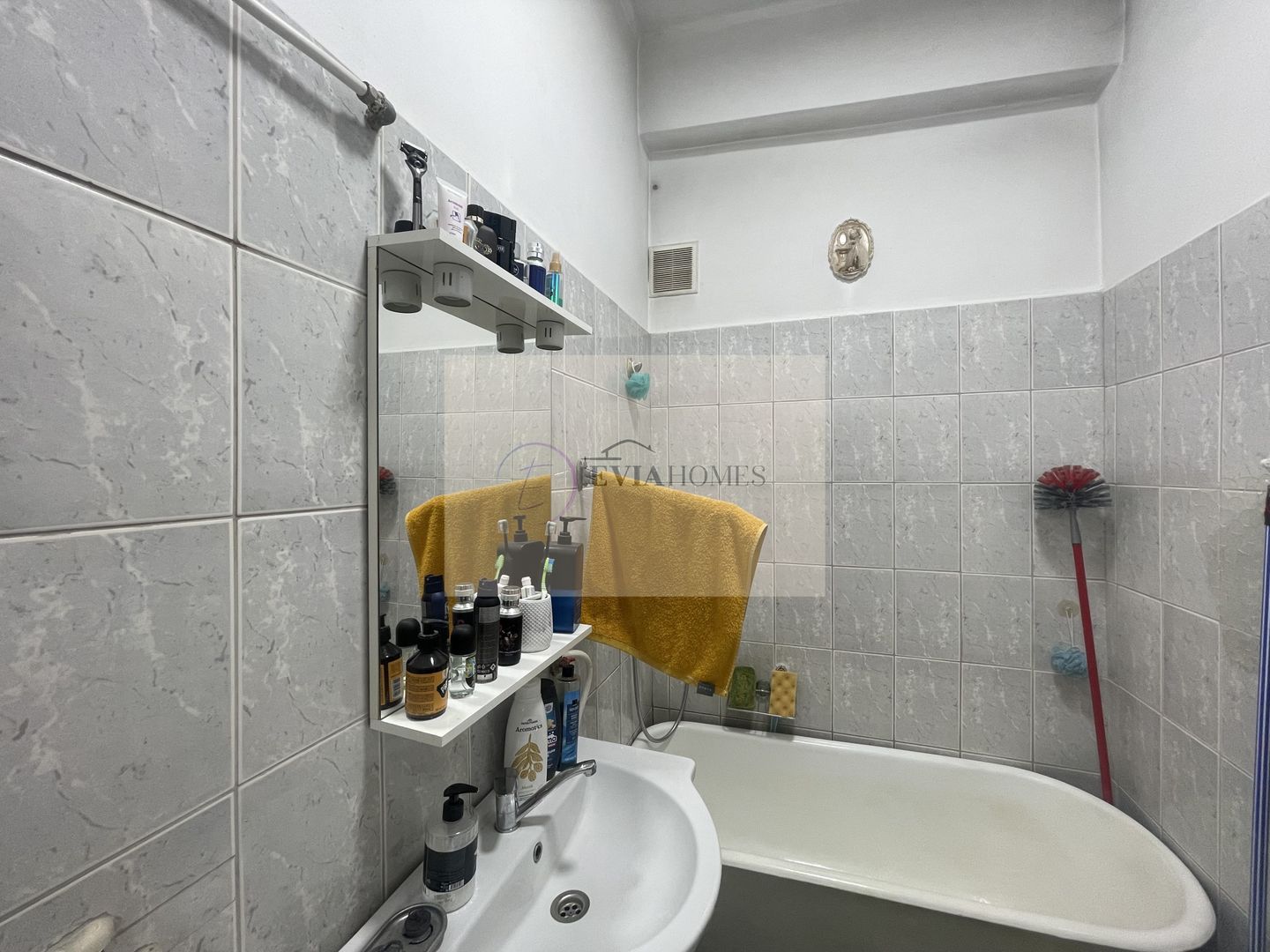 3 camere/ zona Facultatii de Litere / Parcare in curte - Poză 6