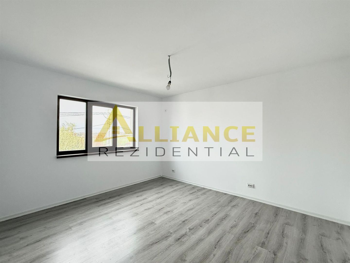 Vila individula | P+1E+Pod | 4 camere | Teren  320mp - Poză 10