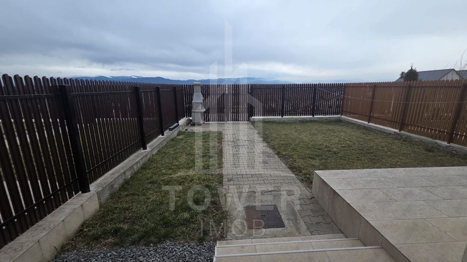 Casă de închiriat - Zona Gușterița, vedere spre munte - Poză 15