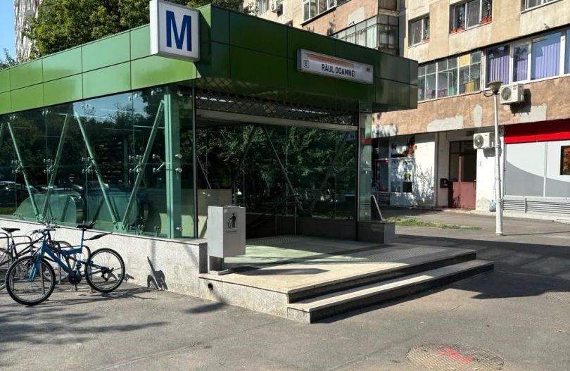 De vânzare: apartament 3 camere-Drumul Taberei-metrou-Râul Doamnei - Poză 8