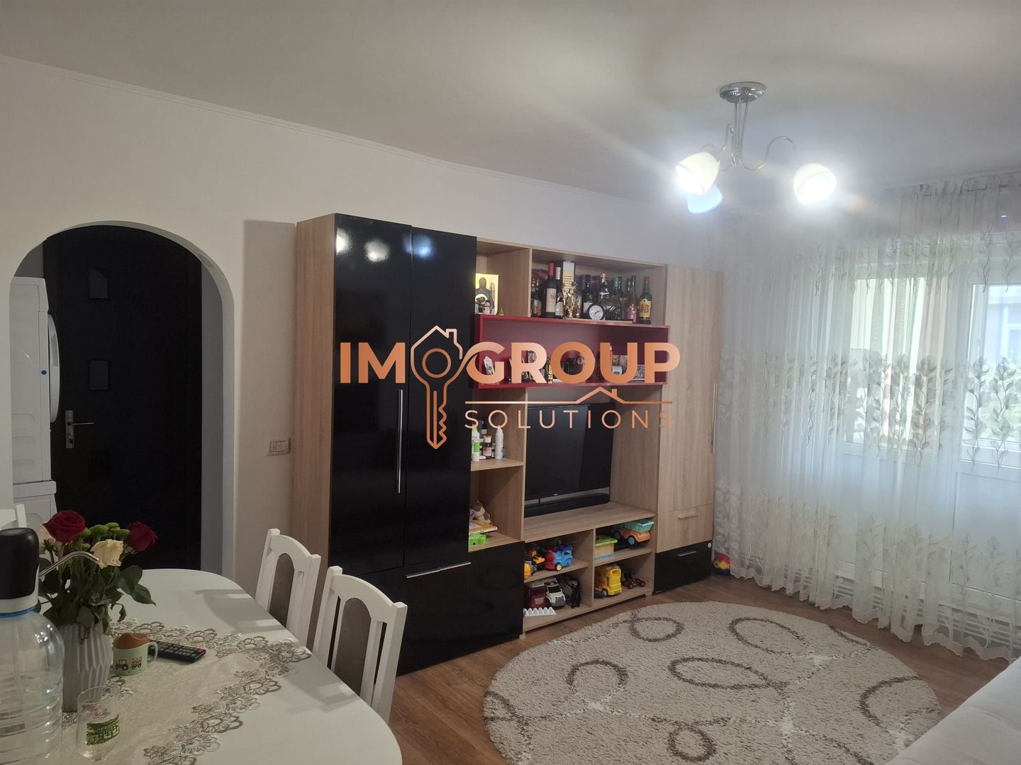 METALURGIE - ETAJ INTERMEDIAR - 3 CAMERE - MOBILAT/UTILAT - Poză 2