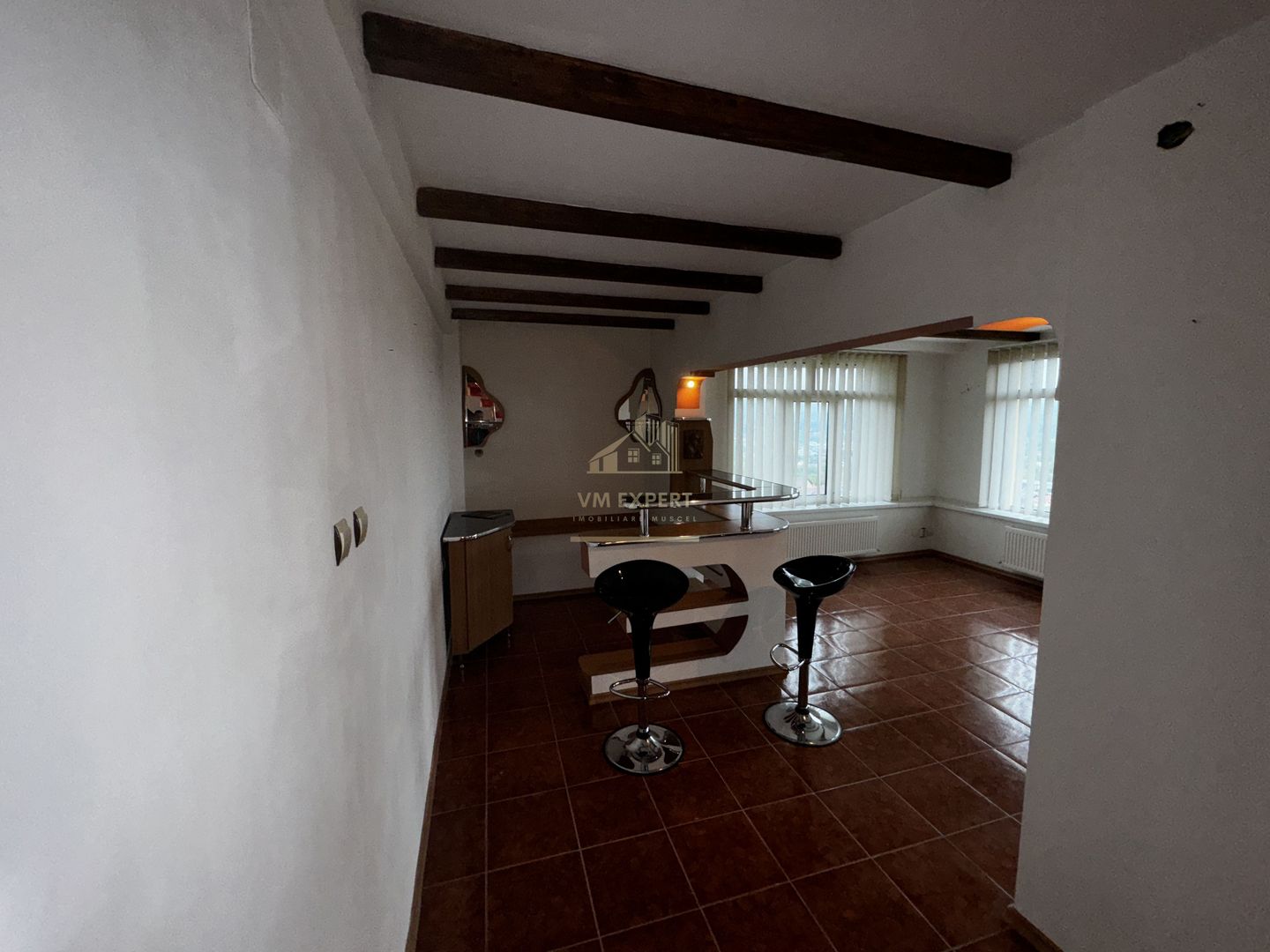 APARTAMENT CAMPULUNG TIP PENTHOUSE, 5 CAMERE GRUI - Poză 11