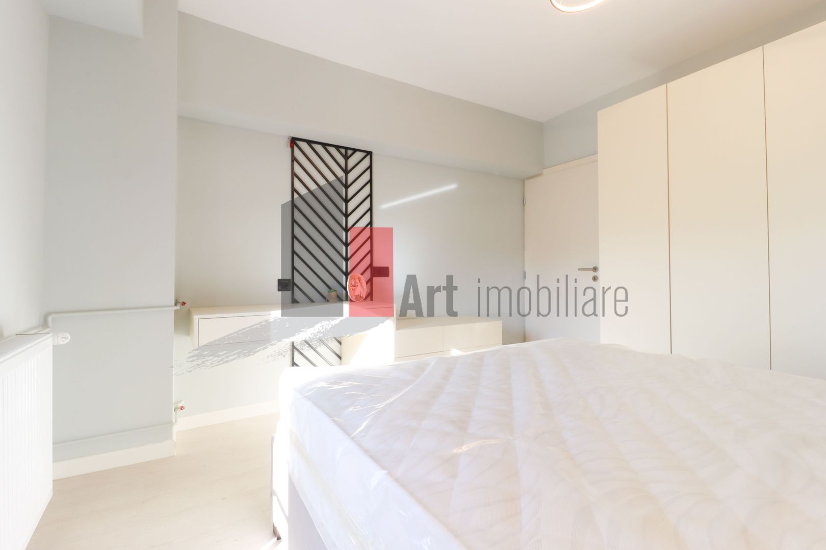 Apartamentul "XENTE",langa Casa Poporului, intri si te indragosteti pe loc de el - Poză 12