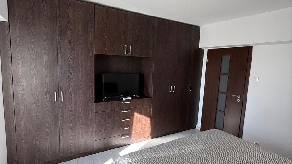 Închiriere 2 Camere, Vedere Palatul Parlamentului, Unirii, 2 Balcoane - Poză 5