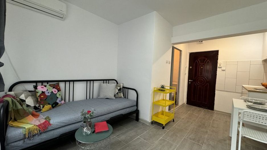 Garsoniera renovata si mobilata, Complex Studentesc, Daliei, Etaj 1. Comision 0 - Poză 9