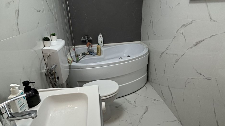 Vilă individuală/poziție avantajoasă în Dumbrăvița! - Poză 18