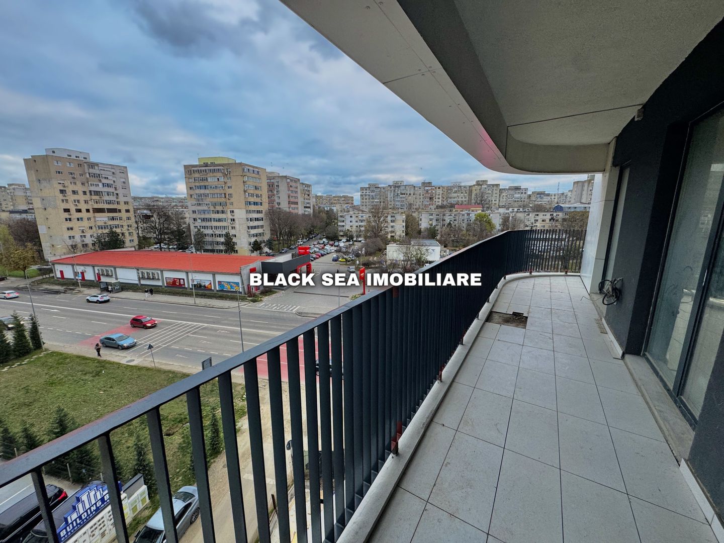 Apartament 2 camere + Parcare zona Tomis Nord / Campus - TOMIS TOWER - Poză 2