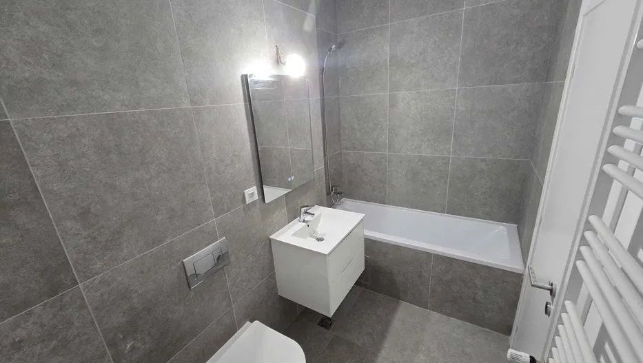 Apartament 2 camere cu loc de parcare inclus, et.1- Silk District - Poză 3
