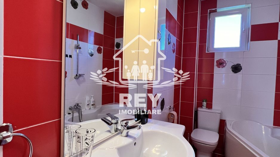 Apartament 3 camere/Etaj 1/Turnișor/Curte Interioară/Loc de parcare - Poză 9