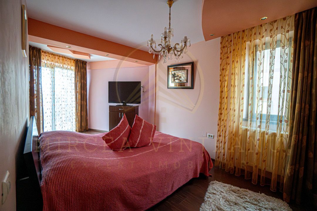 Casă Spațioasă în Palazu Mare – Ideală pentru Două Familii! - Poză 14