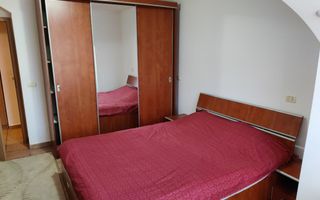 APARTAMENT  4 CAMERE C.ARADULUI 650 EURO - Poză 8