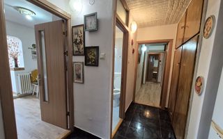 Apartament 3 camere, Decomandat, 69 mp, Zona Cetate - Poză 5