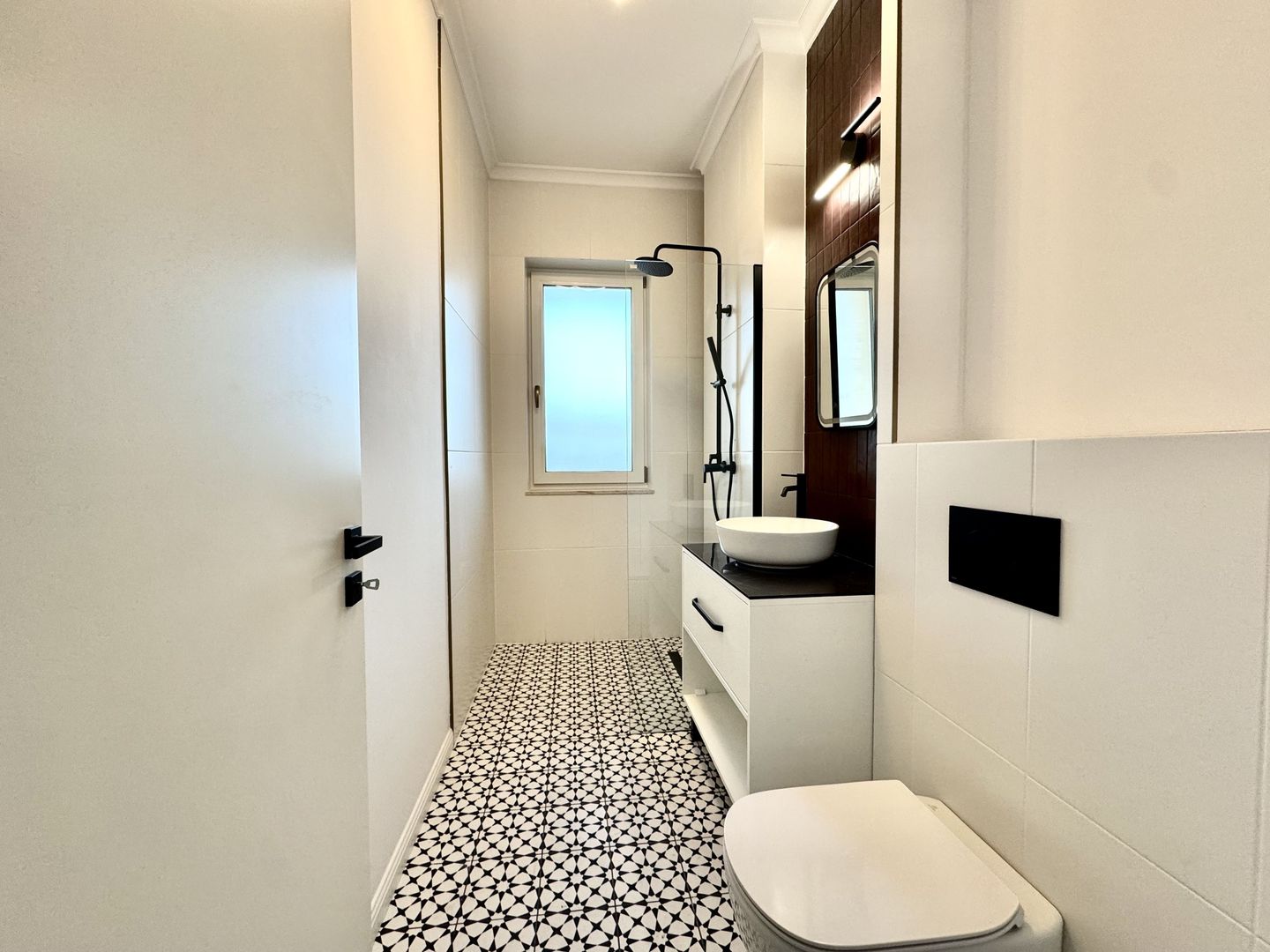 Duplex modern cu grădină, la intrare în Moșnița Nouă - Poză 21