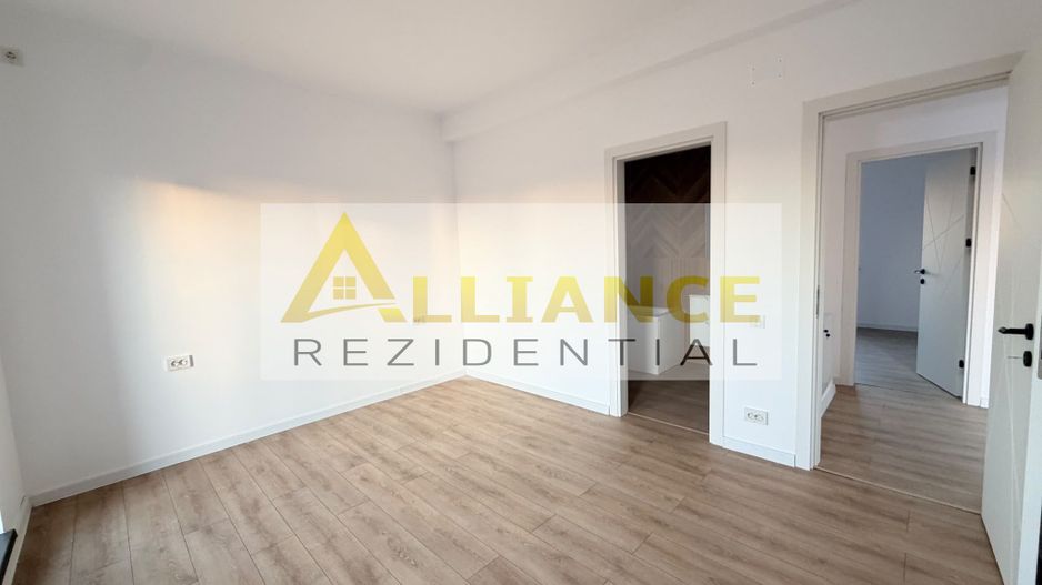 Casa moderna cu 3 camere, 2 bai si teren de 375 mp, aproape de STB - Poză 11