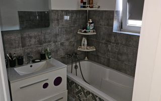 Casa-4 camere-3 bai-tearasa-2 locuri de parcare-curte | Ozana - Poză 16