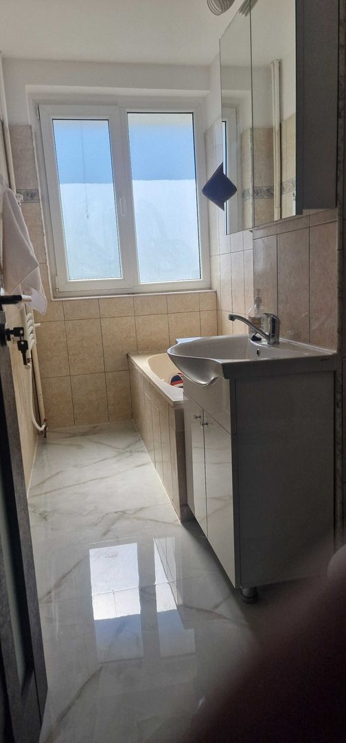 De inchiriat  Apartament 3 camere Bld. Cantemir (Shaormeria Dristor) - Poză 5