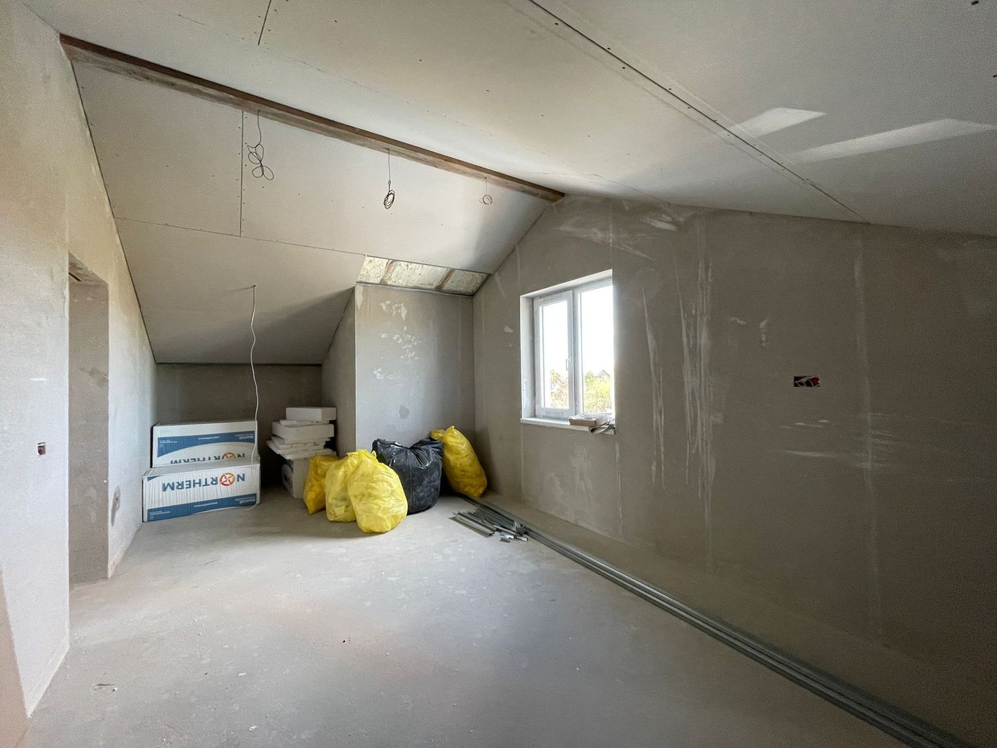 Duplex-5 camere-SUPER POZITIE-199000€ | Giarmata-VII | - Poză 6