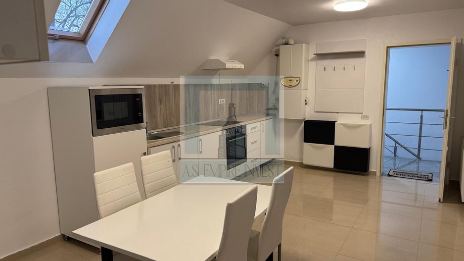 De inchiriat apartament 2 camere/ Centrul Istoric - Poză 1