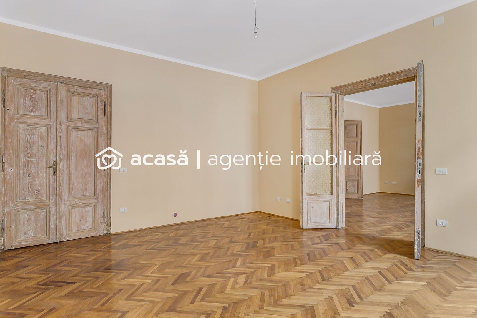 Apartament istoric ultracentral - Poză 7