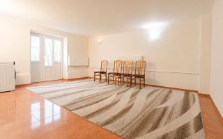Casă 210 m² cu 5 dormitoare și teren 10 ari – Euroreparație | Drochia, str. Grigore Ureche - Poză 27