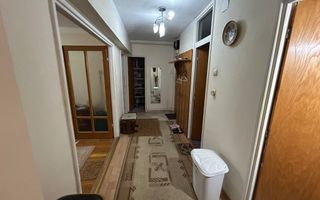 Apartament 3 camere, etaj 1 - zona Centru - Poză 10