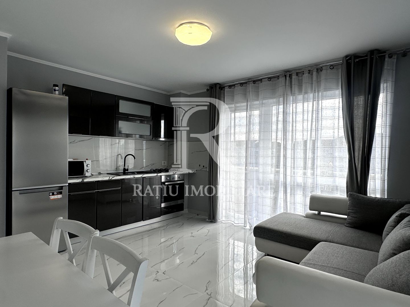 Apartament cu 3 camere | Prima Residence Nufărul | Oradea - Poză 2