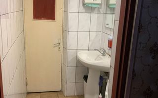 Semicentral,ap 1 cam mob 250 eu - Poză 3