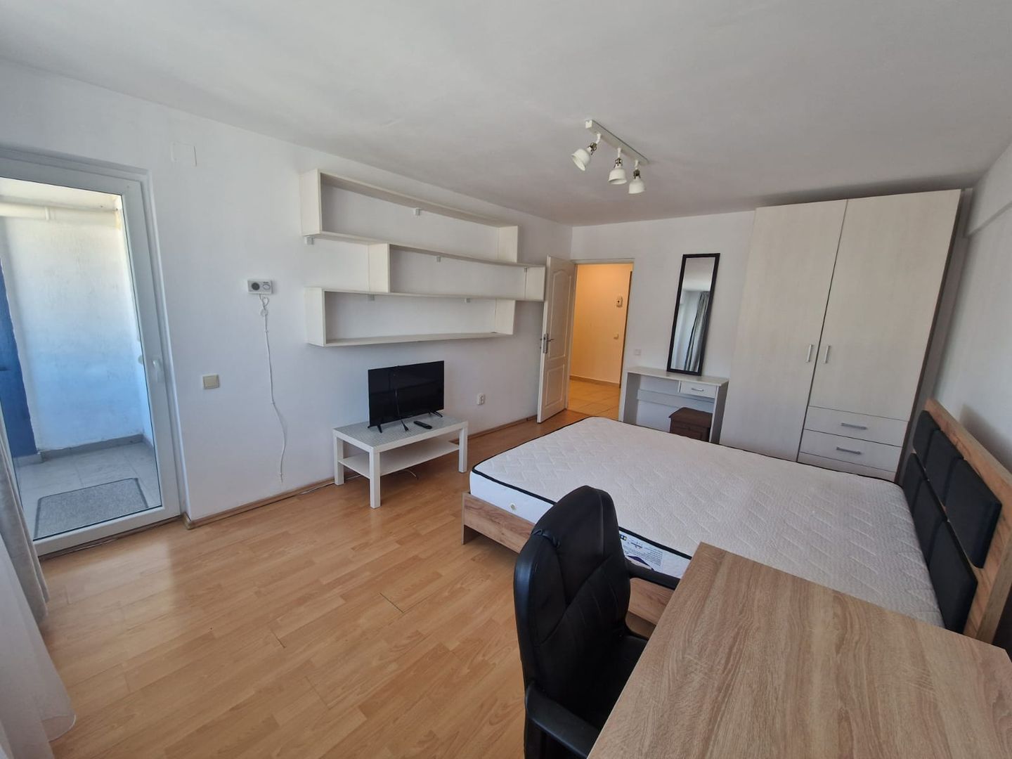 Apartament 1 camera, decomandat, 38 mp, str Calea Turzii - Poză 4