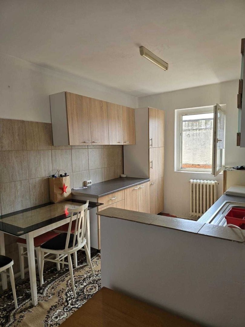 Apartament cu 2 camere  zona Olimpia - Poză 3