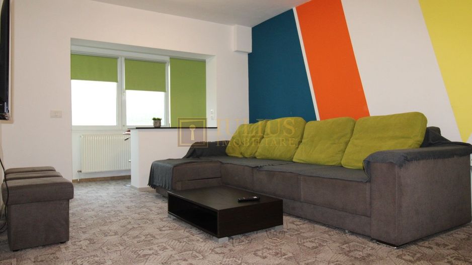 4 camere, ctr Anaf, la 300 m de cetatii- Bucovina - Poză 1
