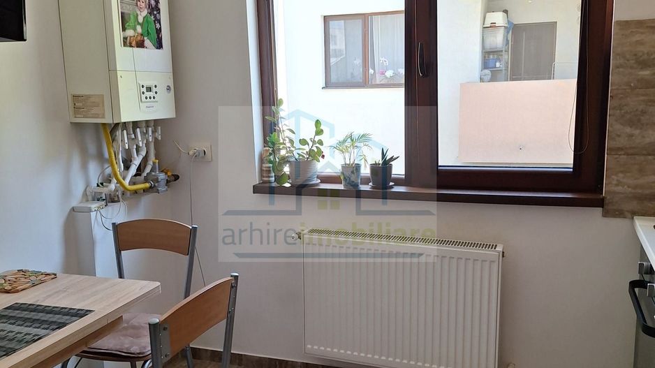 Apartament 2 camere Etj1, decomandat, loc de parcare Inclus in pret - Poză 5