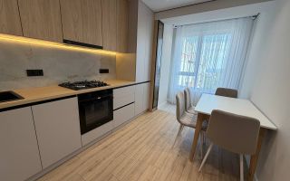 Vânzare, apartament cu 2 camere 50 mp, str. Ialoveni Telecentru - Poză 2