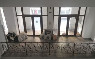 CENTRU (COD10( - Cladire comerciala de vanzare sau inchiriere - Poză 1