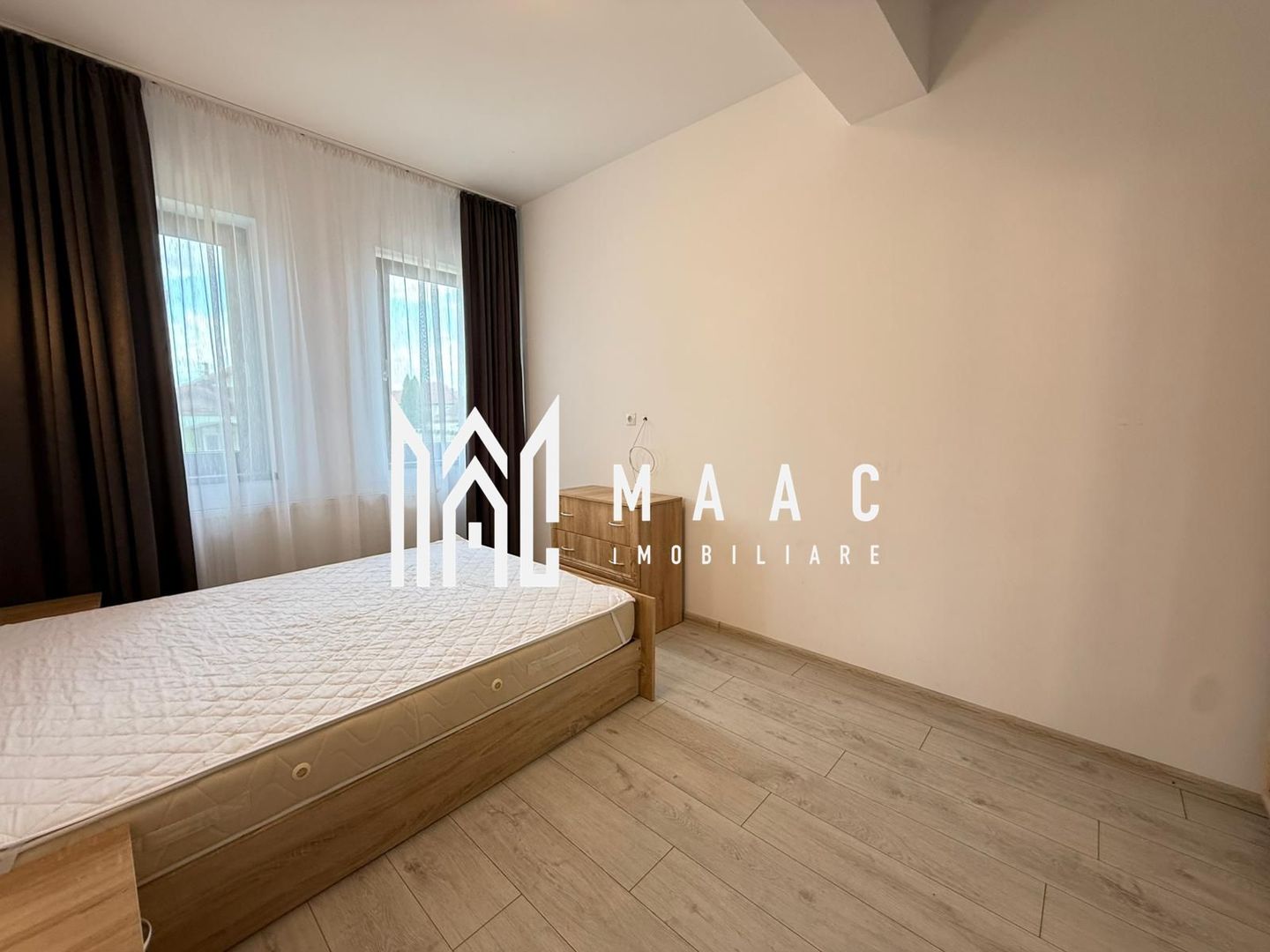 Apartament 3 camere | Balcon | Parcare | Modern | Selimbar - Poză 16