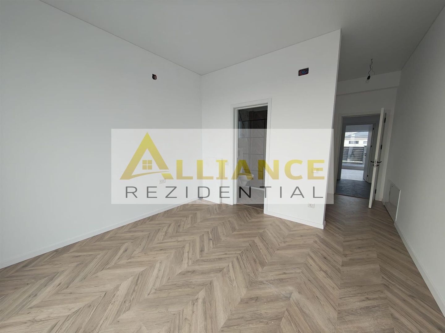 Casa 4 camere | Incalzire in pardoseala | Teren 371 mp | Constructie moderna - Poză 12