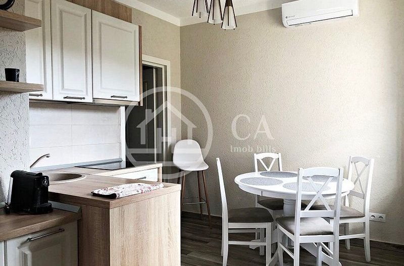 Casa de inchiriat cu 3 camere in zona centrala, Oradea - Poză 3