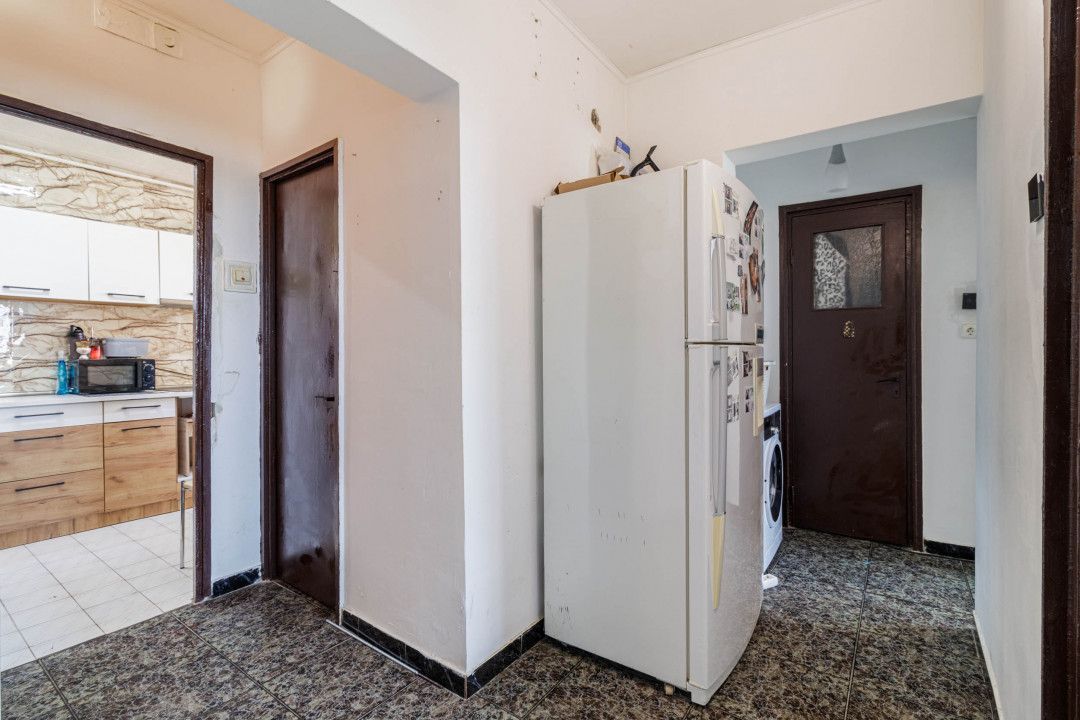 Spațiu generos, potențial imens – apartament 3 camere - Poză 4