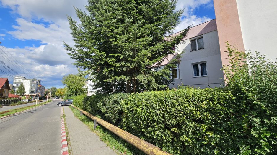 Apartament 2 Camere Săcele – Etaj 2, Bloc Izolat, Cheile la Agenție! - Poză 1