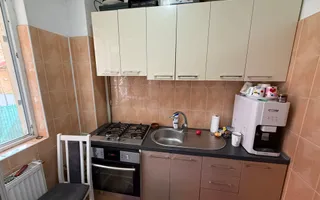 Ap 3 camere - rezultat din alipirea a 2 garsoniere - 62 mp - parter - Poză 14