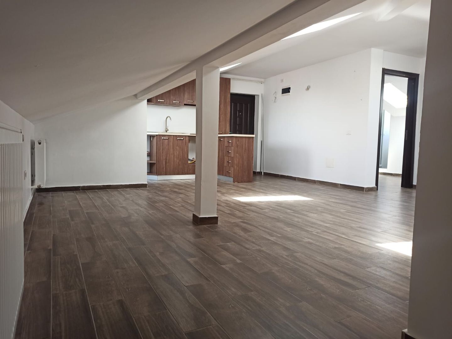 2cam.studio-mansarda-87mp/15min metrou D.Leonida - Poză 35