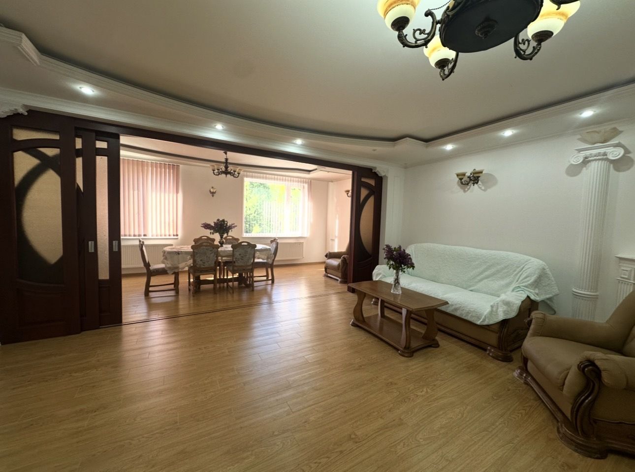 Apartament cu 2 odăi +living ultra centru, Mun. Chișinău - Poză 5