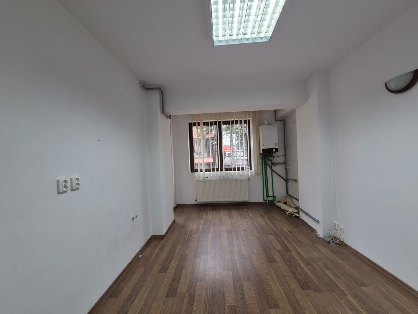 Birou | Office | Mihalache | 1 Mai | Grivitei | Nemobilat - Poză 13