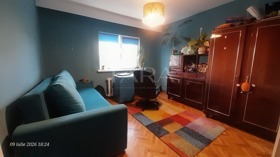 Apartament decomandat cu 2 camere, garaj și beci, Mărăști. - Poză 4