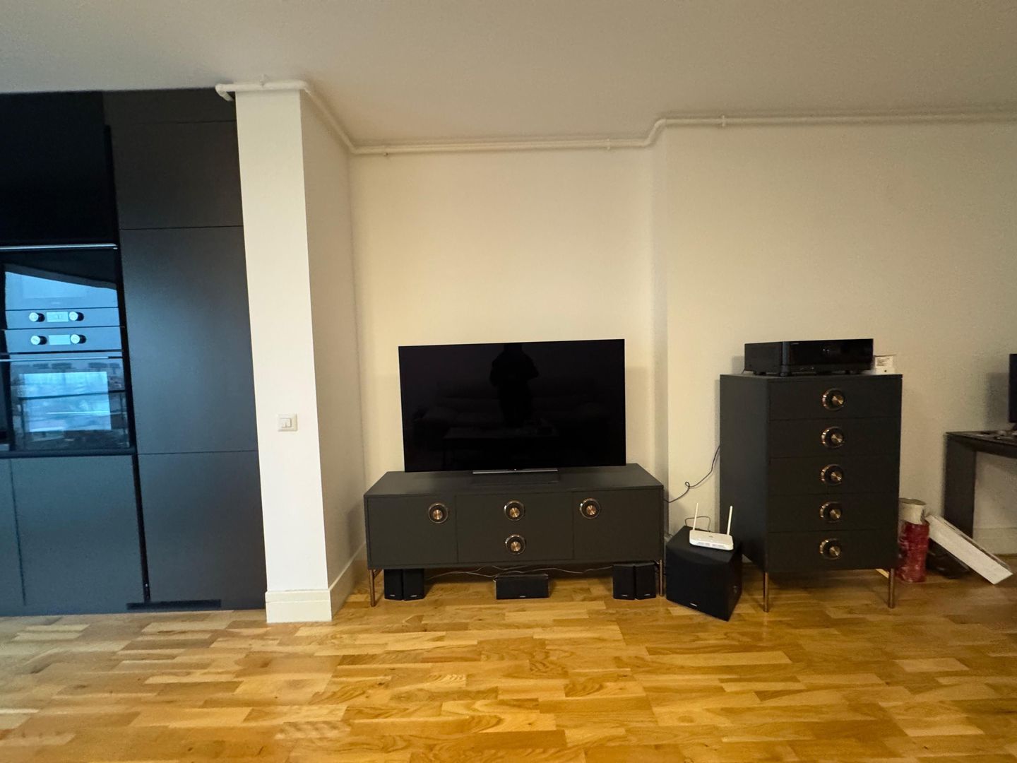 2 CAMERE | THE ADDRESS 102 || BARBU VACARESCU - Poză 2