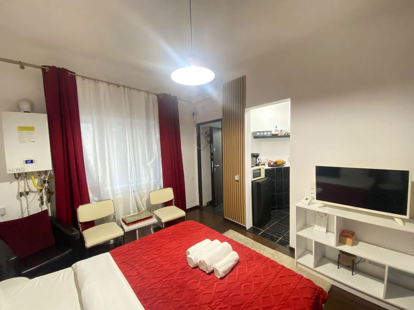 Garsonieră în inima Capitalei | Universitate | V17 - Poză 2