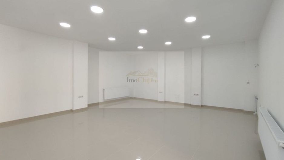 Vanzare spatiu comercial-Ultracentral-CLUJ- 86.7mp, 1.200€/lună Chirie - Poză 4