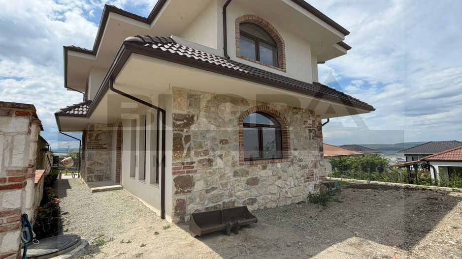 Casa individuala in stil scandinav, 135mp utili, teren 450mp, Dezmir - Poză 2