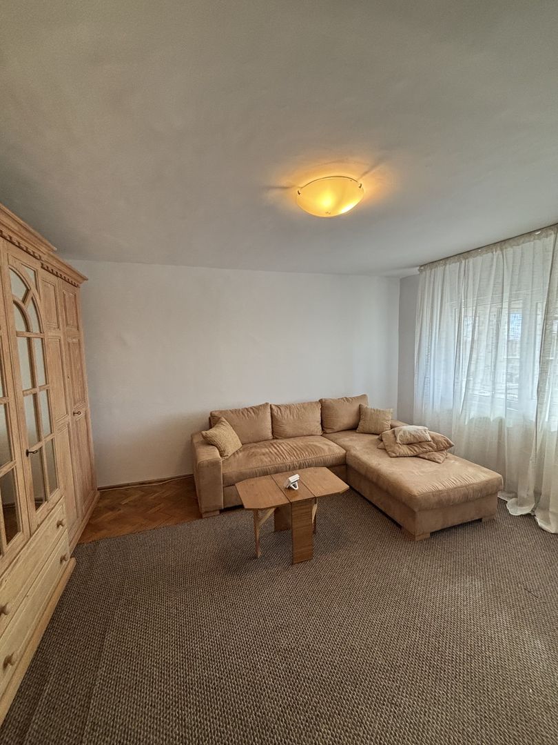 Apartament o cameră la 5 minute de Cetății - Poză 22